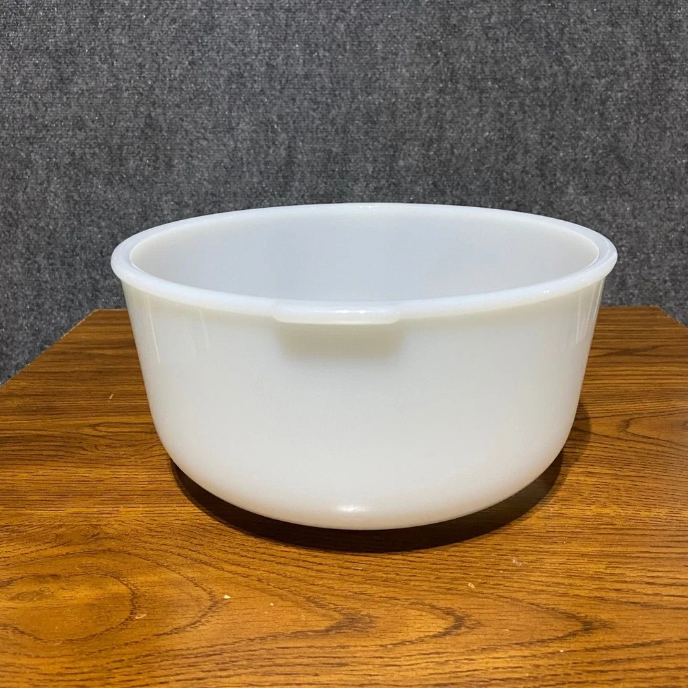 Glasbake for Sunbeam White Milk Glass Mixing Bowl‎ 19CJ Replacement MCM Vintage